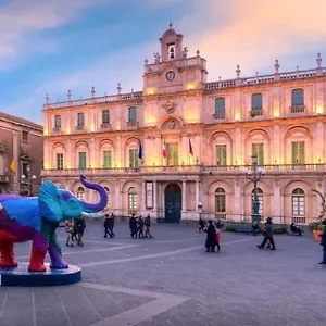 Panzió Sinfonia, Catania-Fontanarossai nemzetközi repülőtér