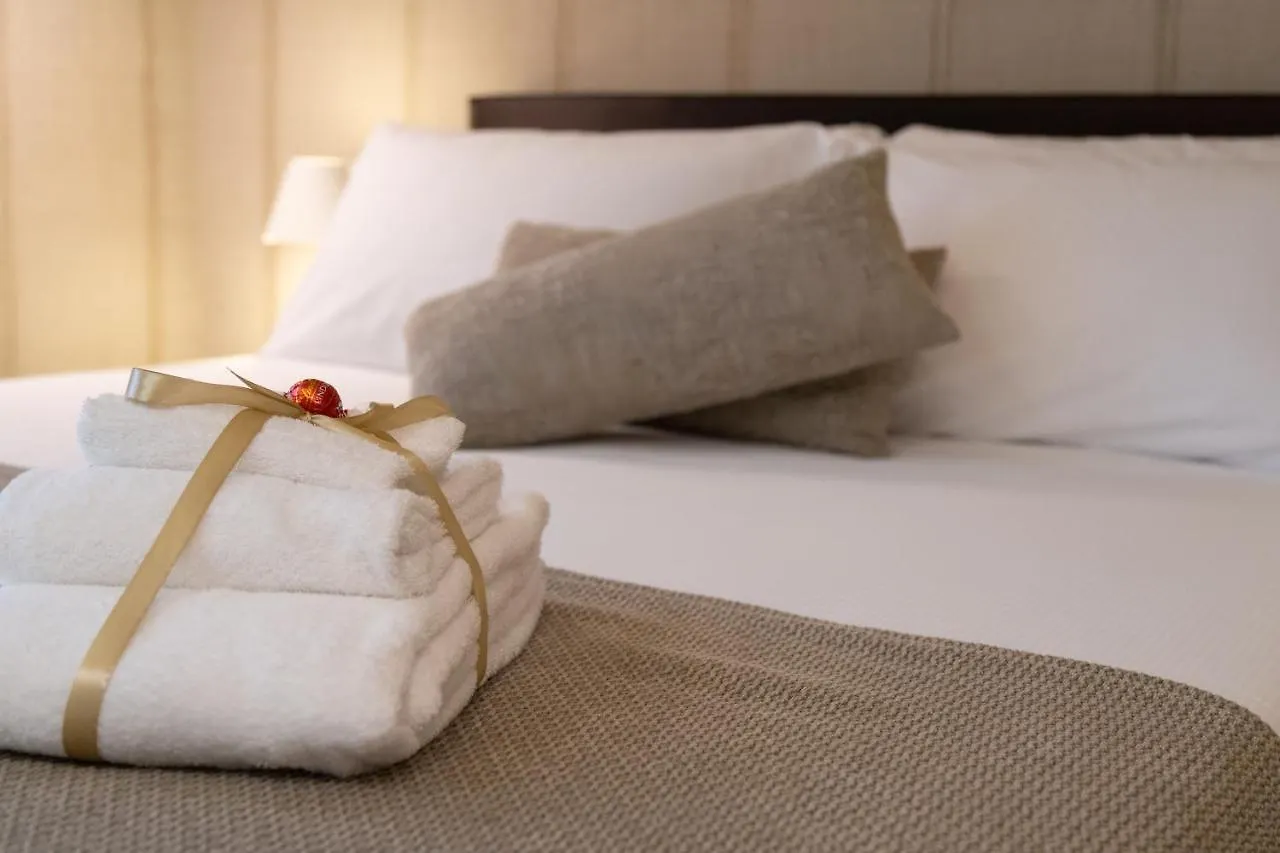 B&B Palazzo Perrotta Aeroporto di Catania Fontana Rossa Bed & Breakfast